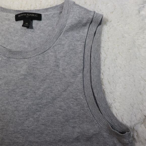 Banana Republic Knit Shell Top Sleeveless Crew Neck Scallop Hem Sweater M - Picture 6 of 11